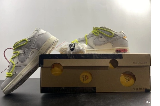 Dunk DM1602-106 Nike Low Lot 8  O-W 0119